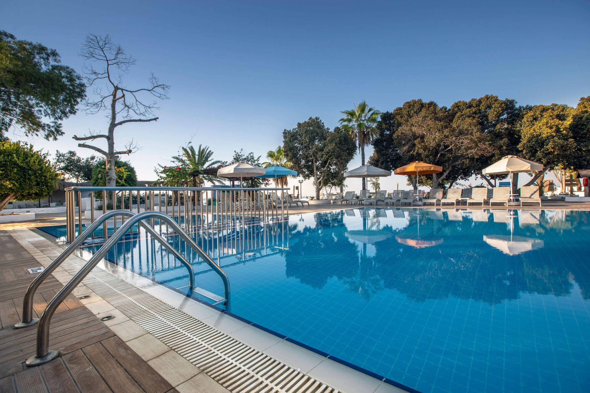 Merit Cyprus Gardens Holiday Famagusta  Bagian luar foto