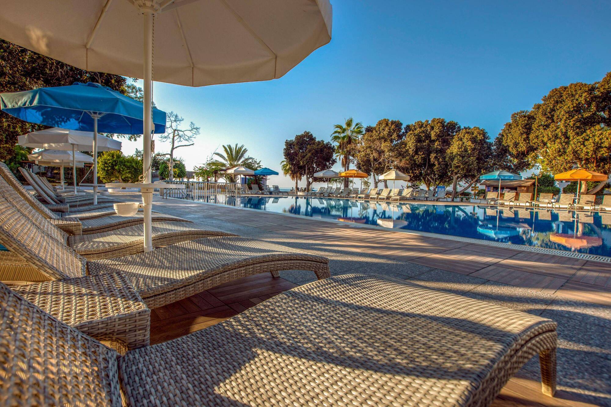 Merit Cyprus Gardens Holiday Famagusta  Bagian luar foto