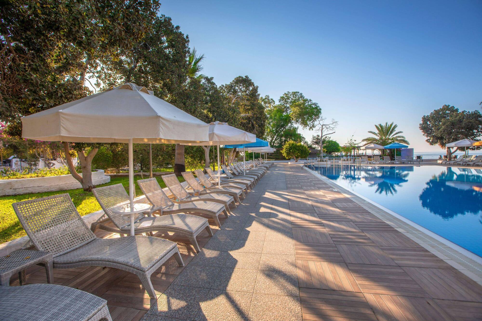 Merit Cyprus Gardens Holiday Famagusta  Bagian luar foto